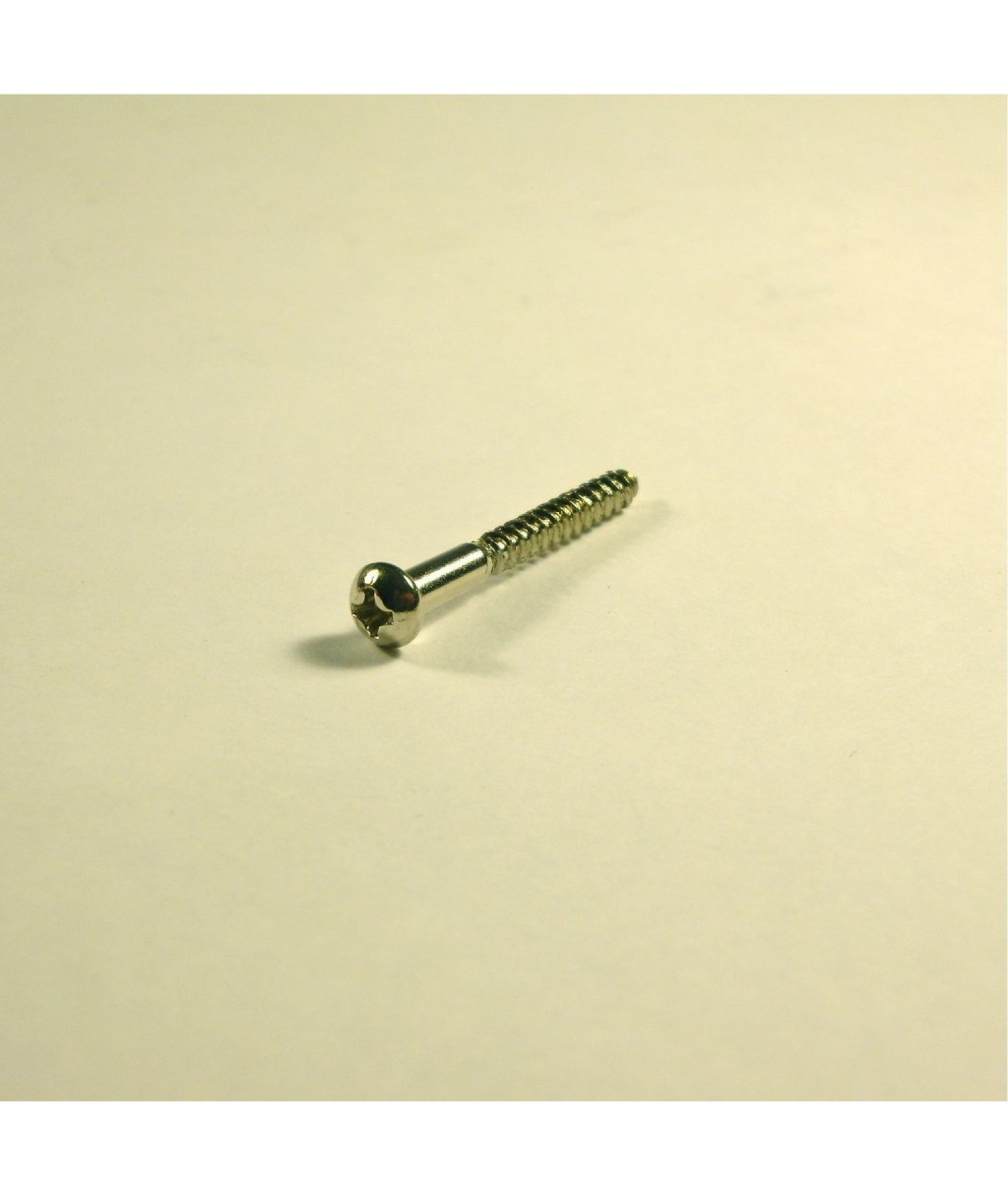 Fender USA 12 Original Stratocaster Bridge Mounting Screws 0016170000